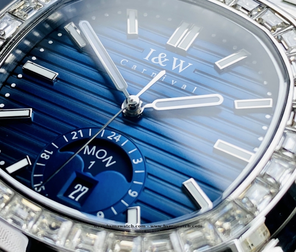 Carnival I&W 735G Automatic - Nam - Màu xanh dương