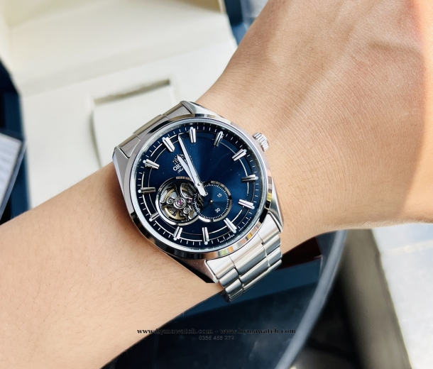 Orient Small Second Open Heart RA-AR0003L10B Nam - Máy cơ (Automatic)