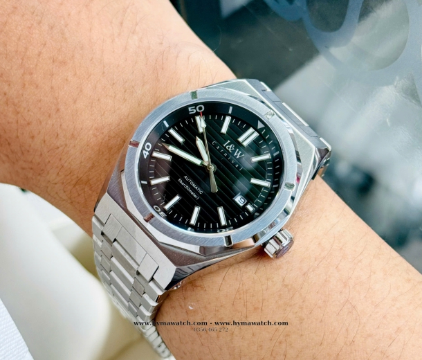  Carnival I&W 711G  Automatic - Nam - Bạc đen