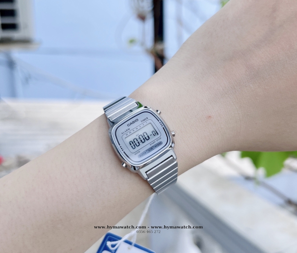 Casio LA670WA-7D