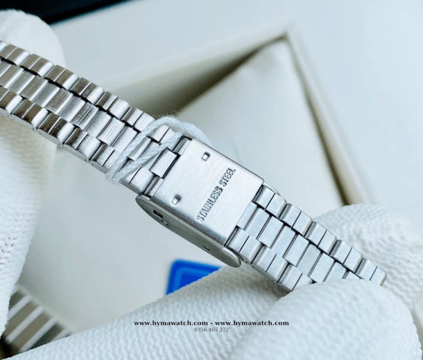 Casio LA670WA-7D