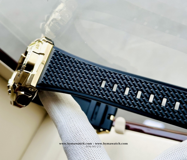 Casio G Shock GM-110G-1A