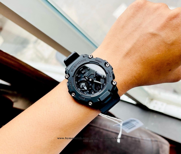 Casio G-Shock GA2200BB-1A