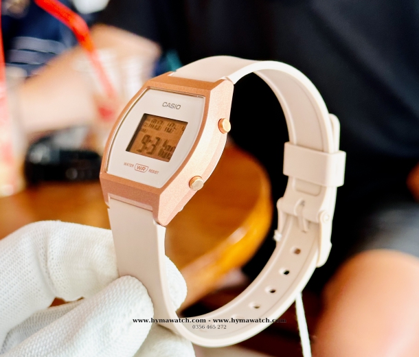 Casio-LW204-4A