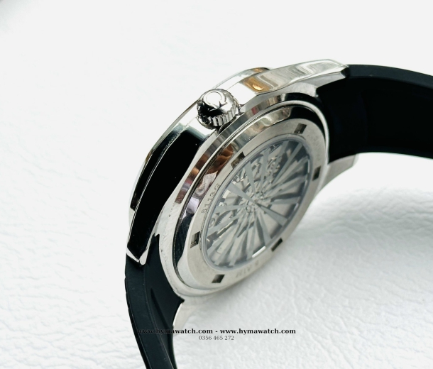  Carnival Aquanus 8113G - Nam - Viền Trắng - Màu Đen -Dây Cao Su - Máy Cơ (Automatic)