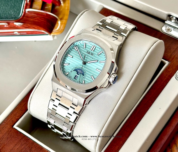 Carnival I&W 735G Automatic - Nam - Tiffany